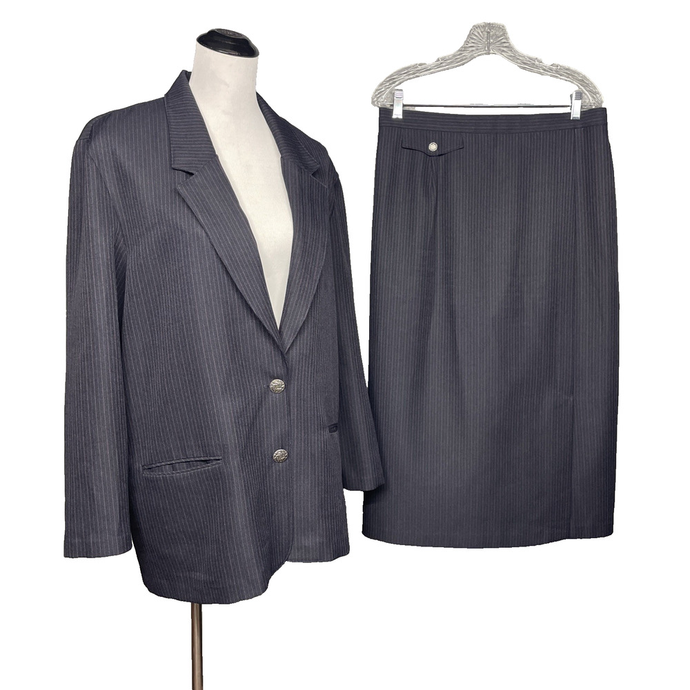 Alfred Dunner Womens 2 Piece Skirt Suit Sz 16W Navy Pinstripe USA Vintage Career